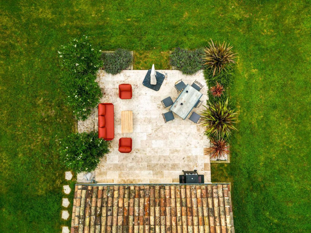 Le Bon Ami Villa Fronsac  ภายนอก รูปภาพ