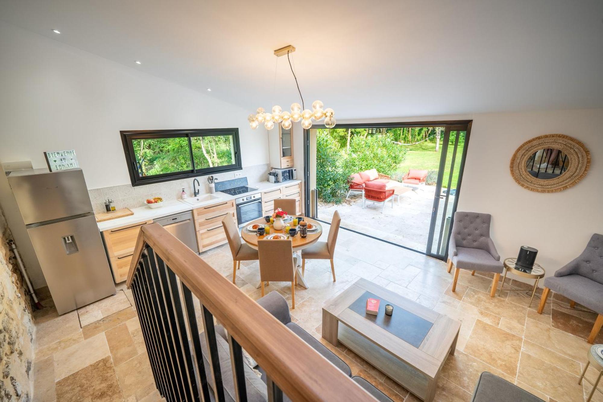 Le Bon Ami Villa Fronsac  ภายนอก รูปภาพ