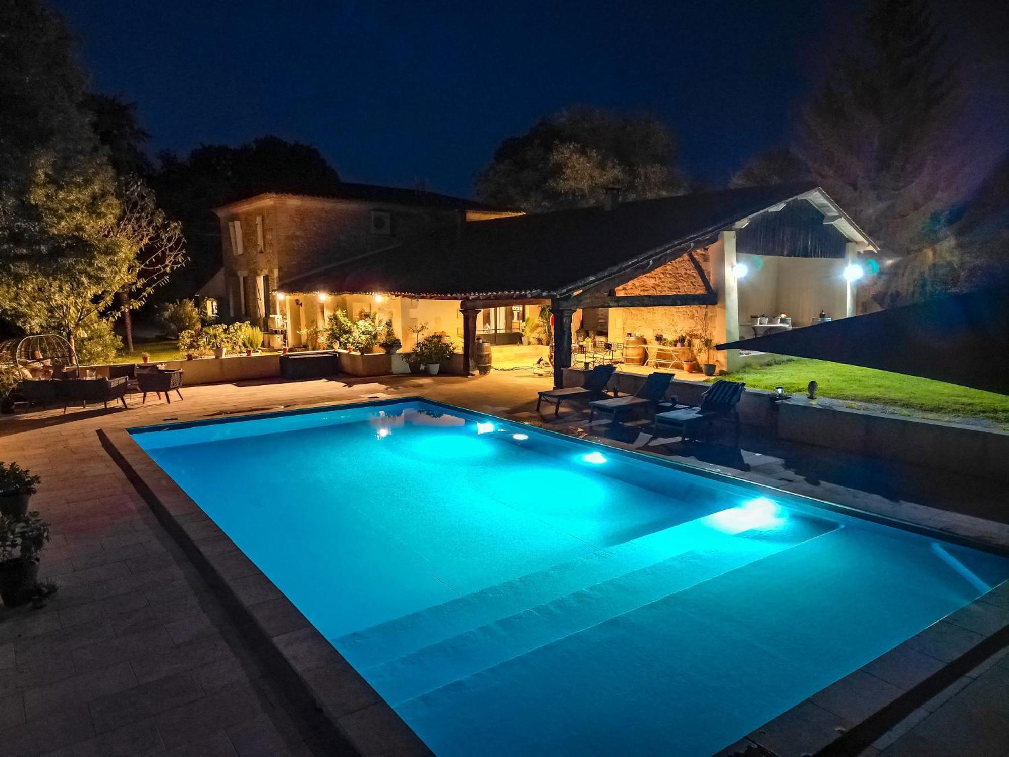 Le Bon Ami Villa Fronsac  ภายนอก รูปภาพ